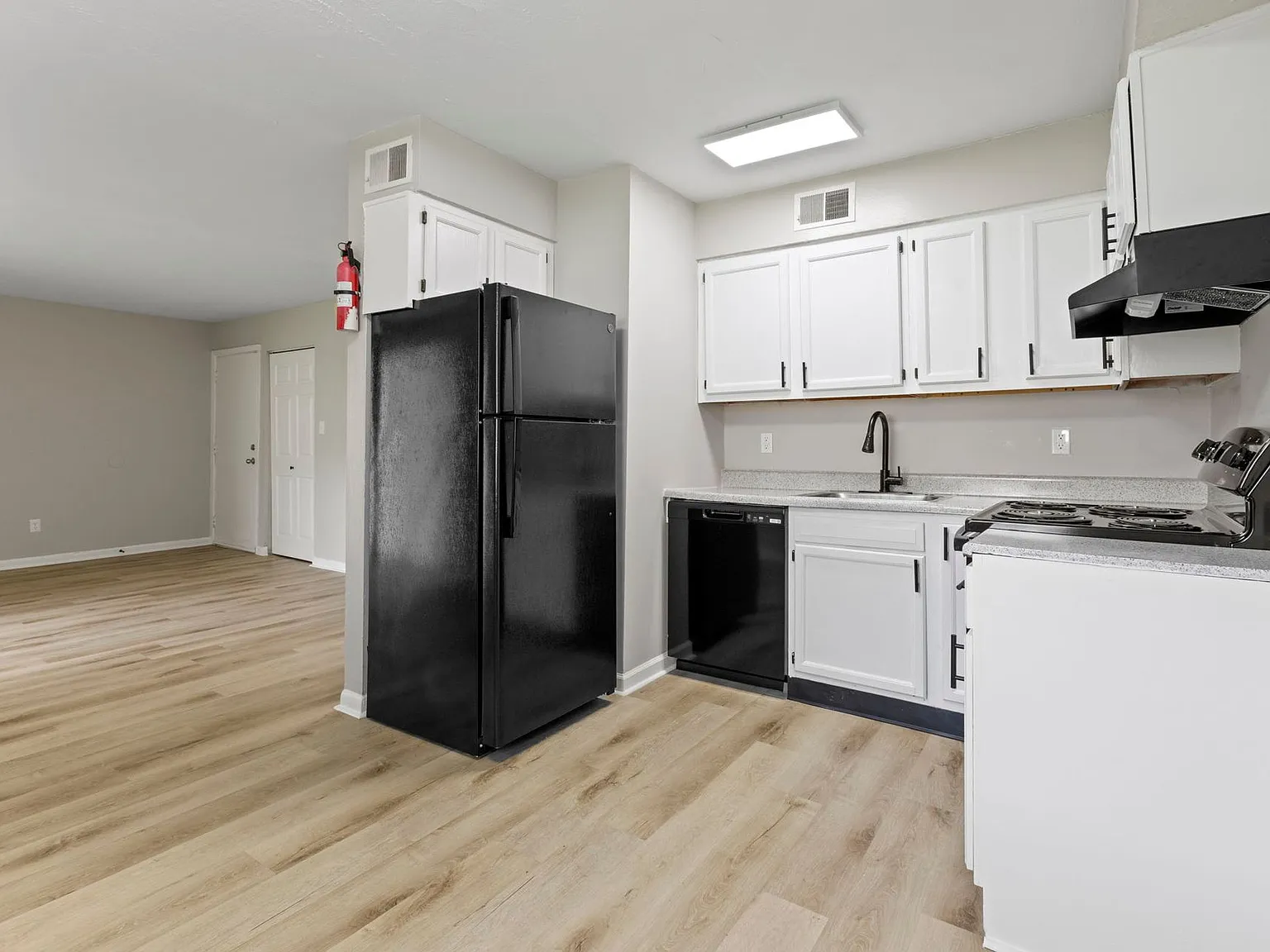 The Hills Apartment Homes — Photo 2