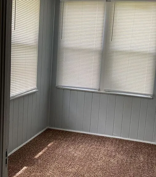 823 Saranac St — Photo 12