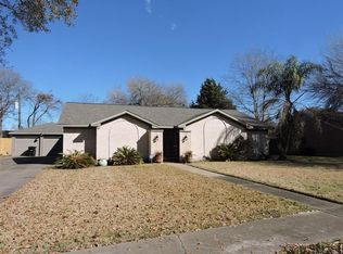 7714 Sands Point Dr, Houston, TX 77036
