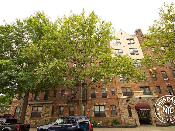 5th image of 100 Lefferts Ave APT 2G