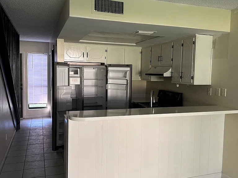 132 Hiawatha Ct E — Photo 9