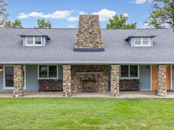 7110 Goldsberry Rd, Battle Ground, IN 47920