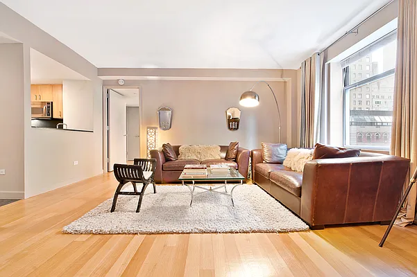 Rented by CORE | media 11