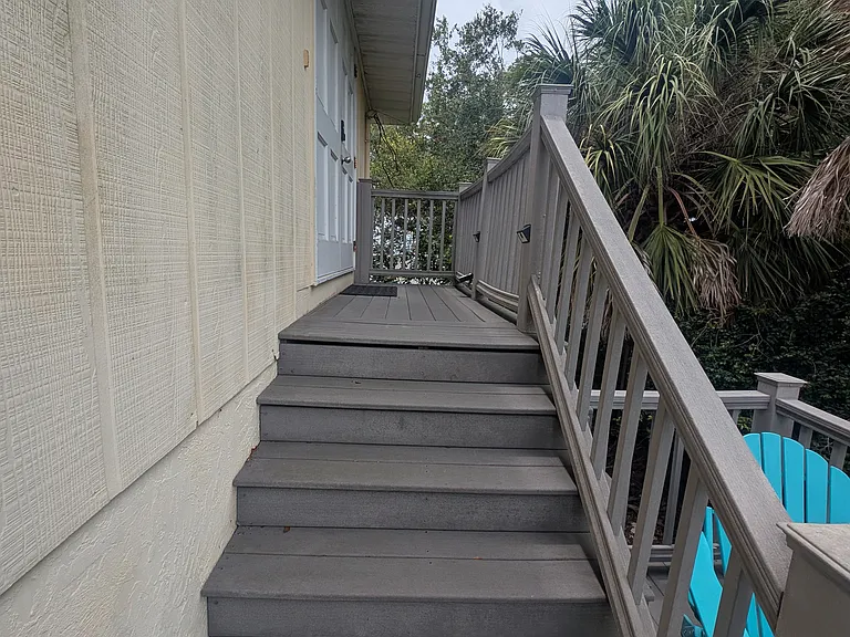 729 Myrtle Ave — Photo 7