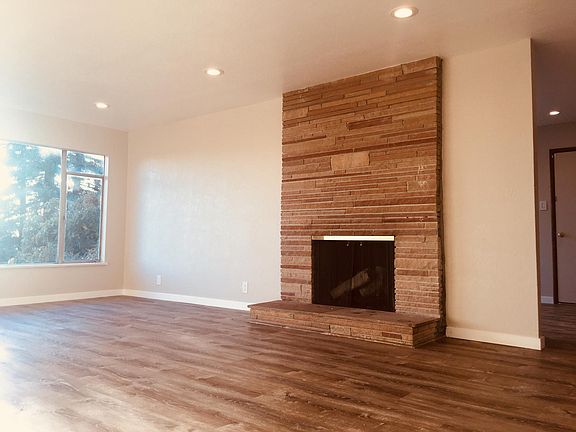 5th image of 789 Yuba St