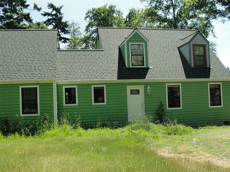 1st image of 1452 Emerald Ct