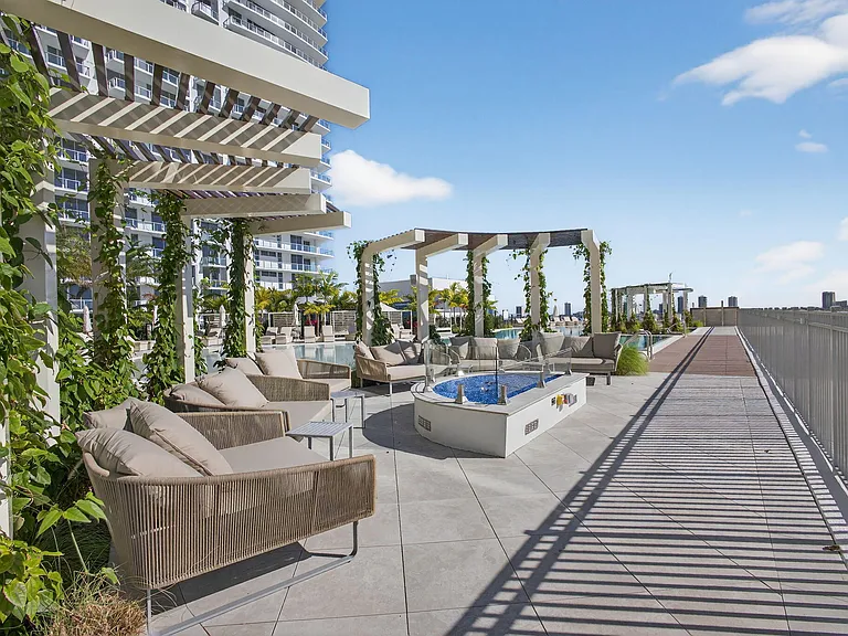 220 Lake Shore Dr #1907 — Photo 51
