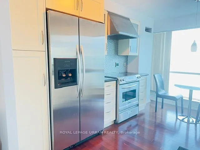 10 Yonge St #2702 — Photo 11