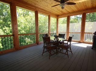 7474 Narcissus Ln N, Maple Grove, MN 55311