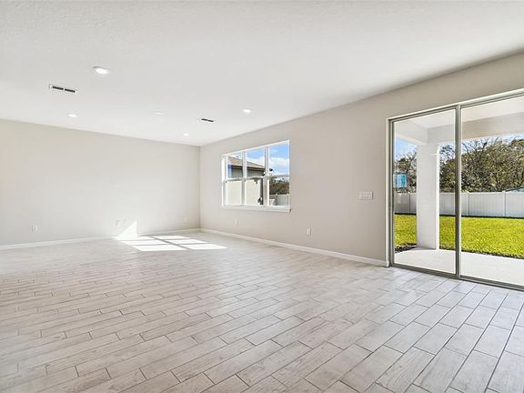 5th image of 12963 Brookside Moss Dr