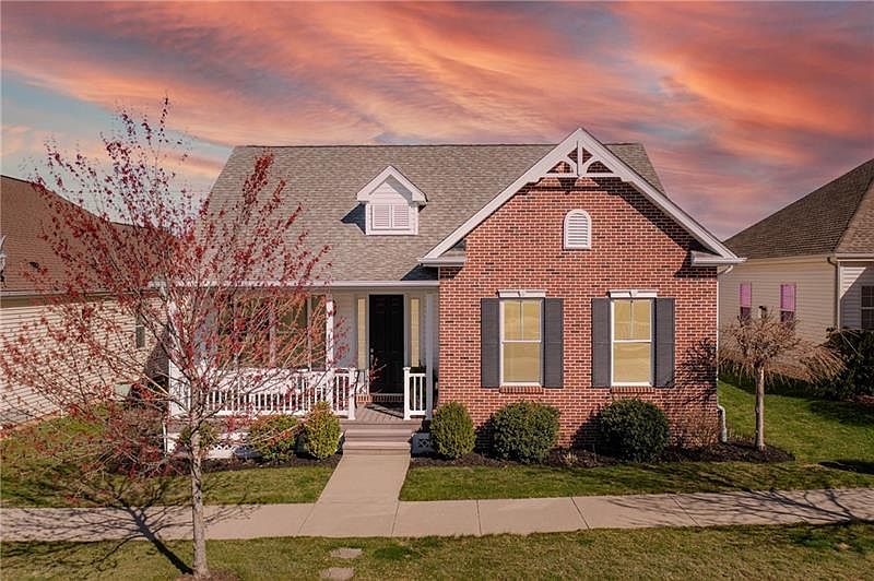 1st image of 115 Bucktail Dr