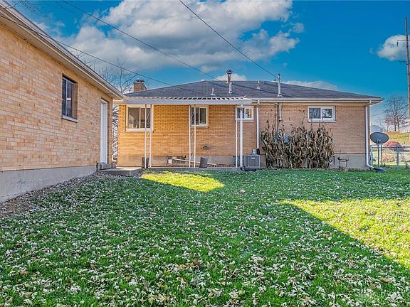 3rd image of 4511 Debra Ave