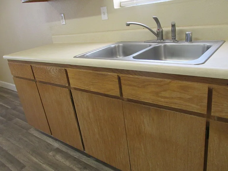 55 Emerald Ct — Photo 3
