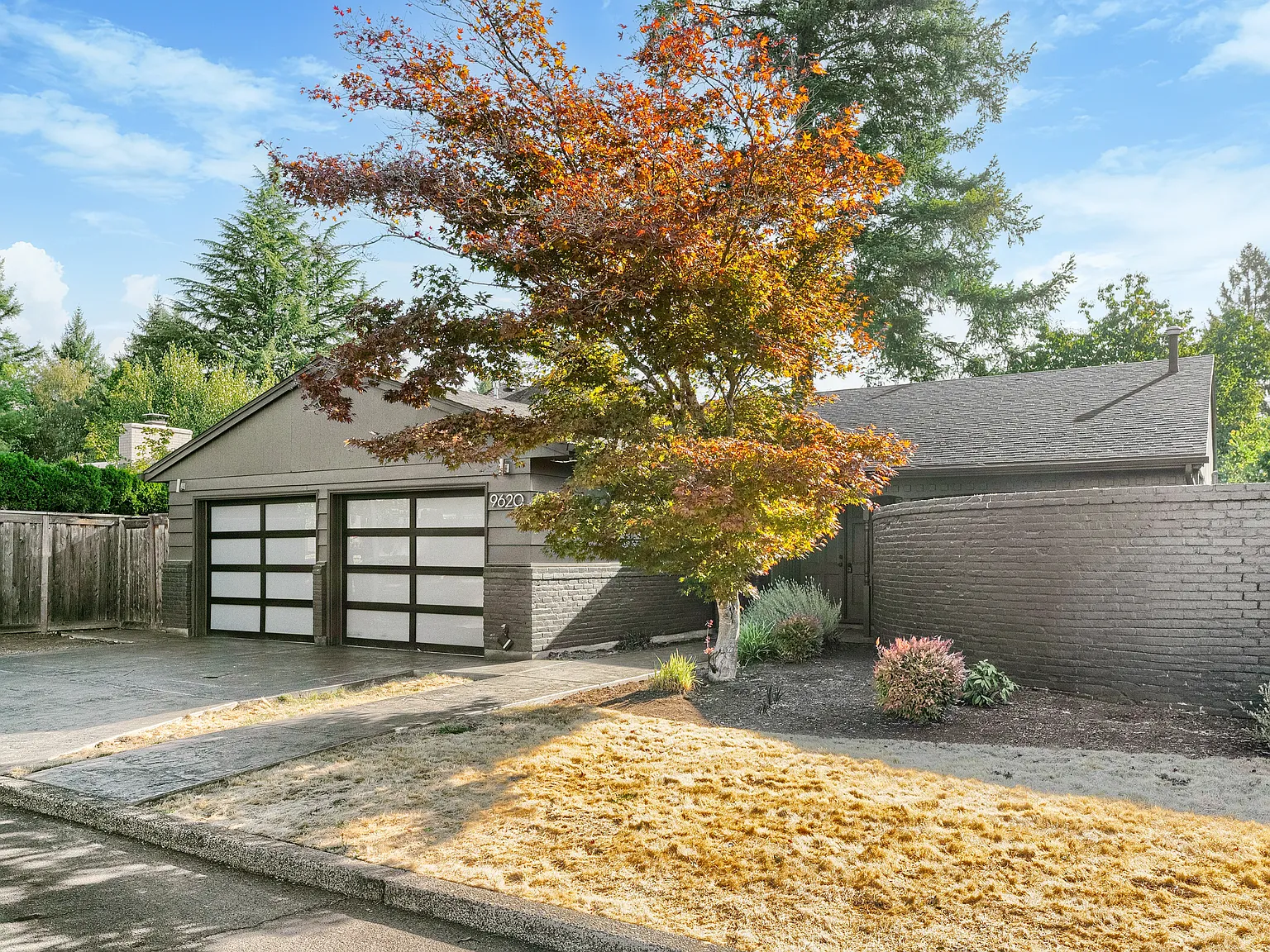 2 bed, 1431 sqft, $3,400 — Photo 3