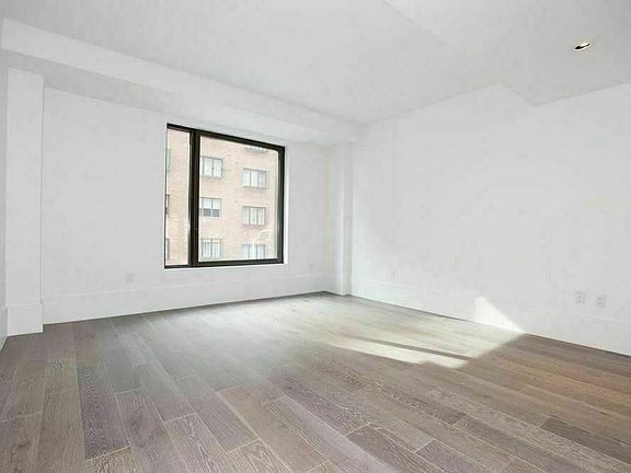 3rd image of 60 S 8th St APT 316