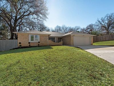 903 Elmwood Ct, Euless, TX, 76039