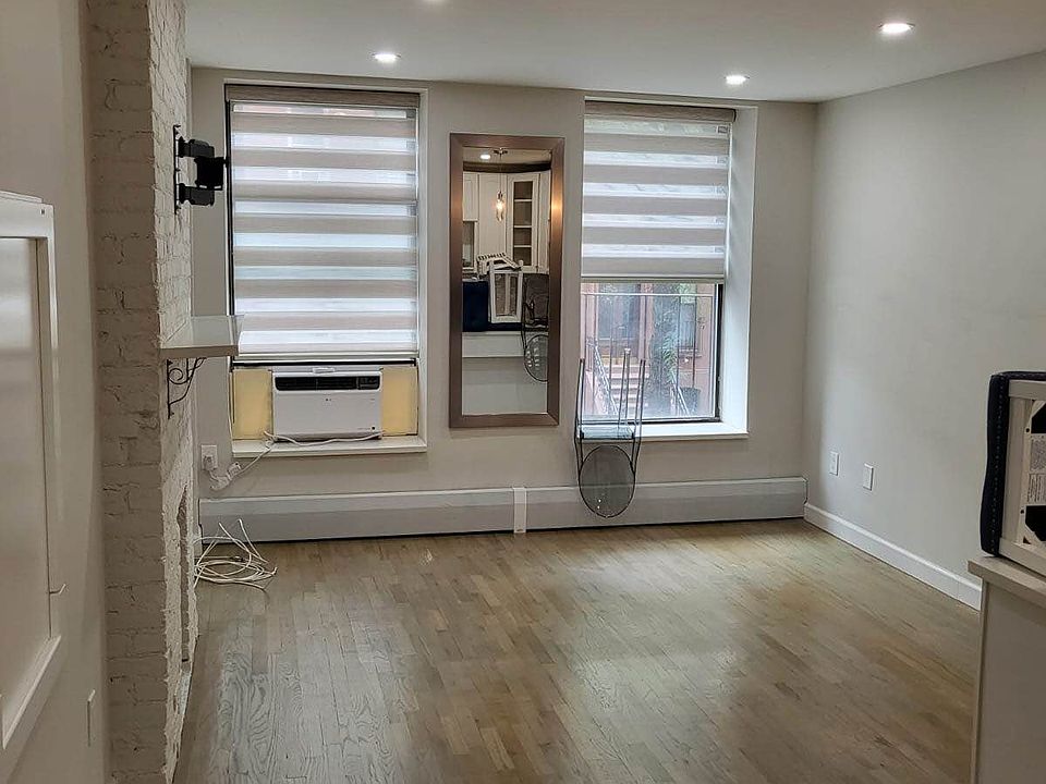 1st image of 446 W 47th St APT 2A