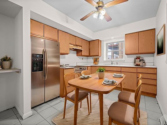 3rd image of 311 Catherine St