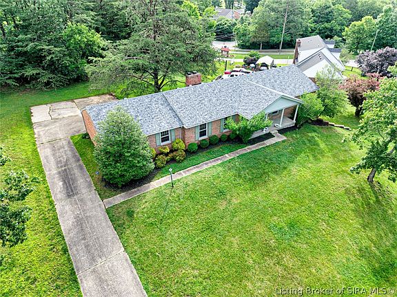 3rd image of 14 Trimmingham Rd