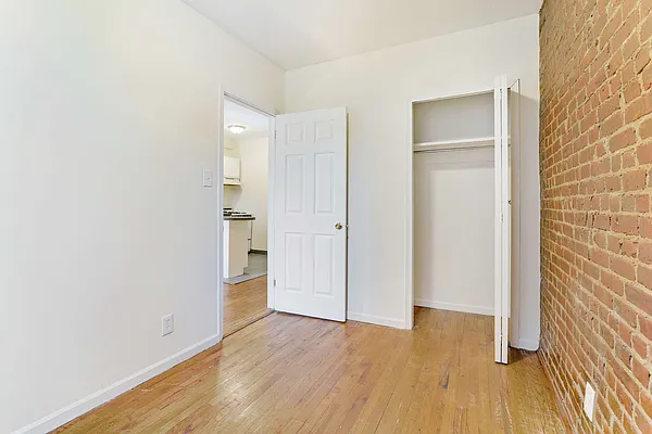 Rented by LG Fairmont Group | media 10