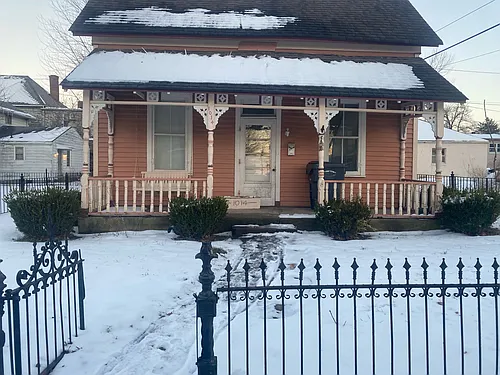1014 Lincoln St Photo 1