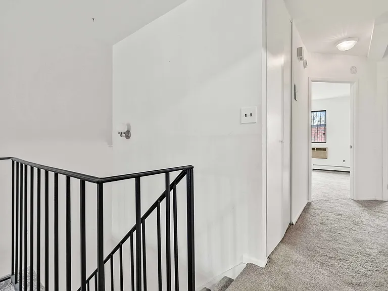 865 Home St #2 — Photo 5
