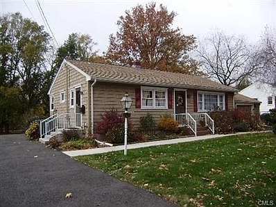 2nd image of 440 Plains Rd