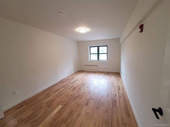 5th image of 671 Bronx River Road #4N