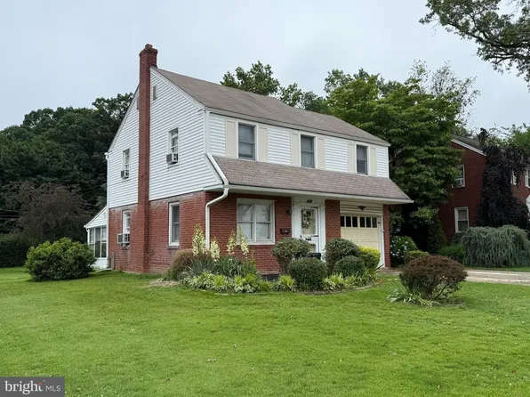 322 S Norwinden Dr, Springfield, PA 19064