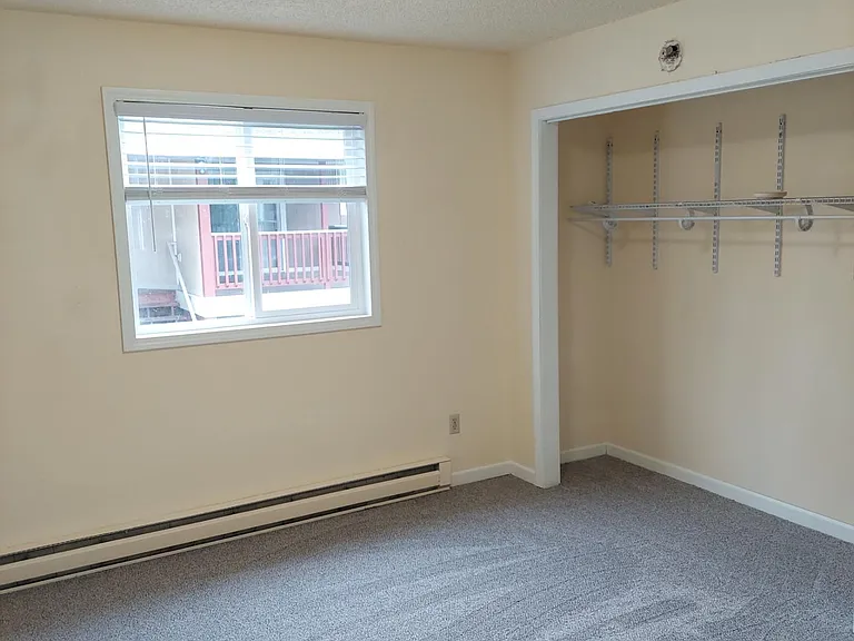 2404 S Hills Dr #3 — Photo 7