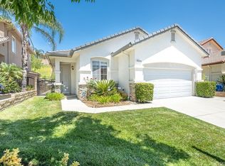 19919 Rhona Pl, Saugus, CA 91350