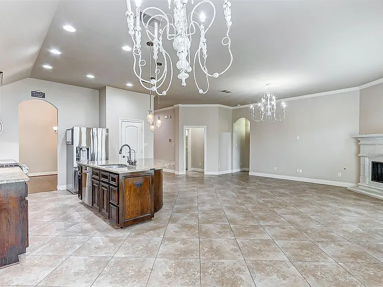 27923 Silverstream Ct — Photo 6