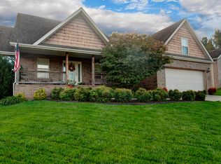 614 Cherry Ridge Blvd, Springfield, MO 65809