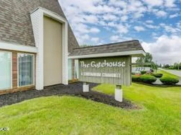 2275 N Cable Rd APT 210, Lima, OH 45807
