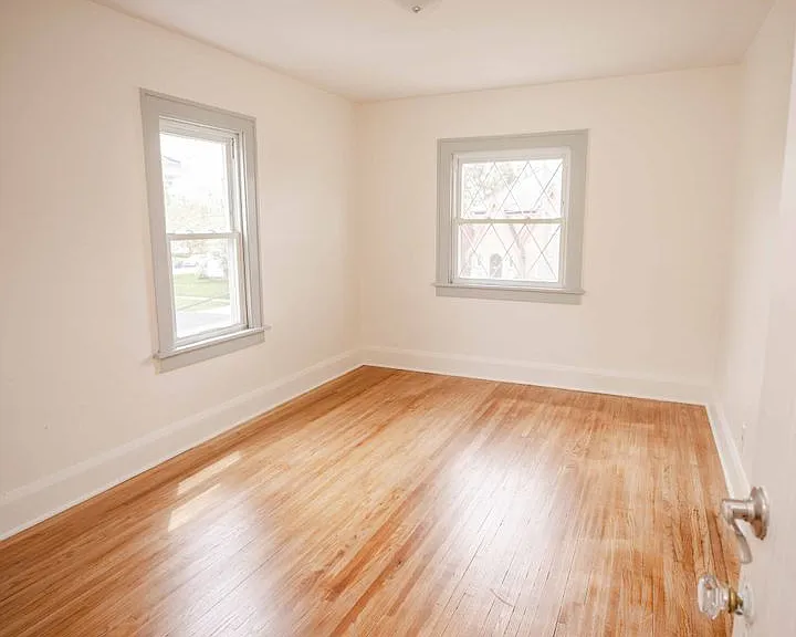 1938 Fernwood Ave — Photo 13