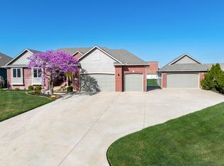 531 S Reece Cir, Goddard, KS 67052