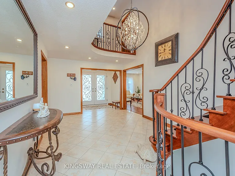 298 Forest Dr S — Photo 11