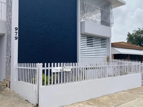 979 Country Clb #979, Carolina, PR 00985