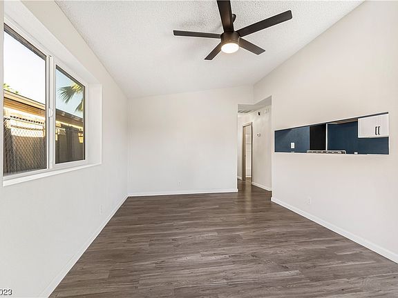 3rd image of 4572 Bingham Ave