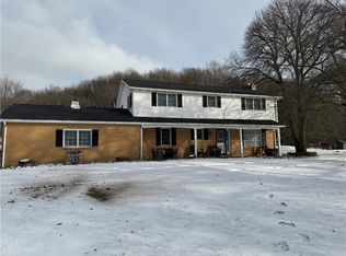 2072 Boyd School Rd, Wampum, PA 16157