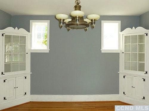 5th image of 13 Becraft Ave