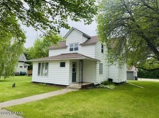 804 6th Ave, Cando, ND 58324