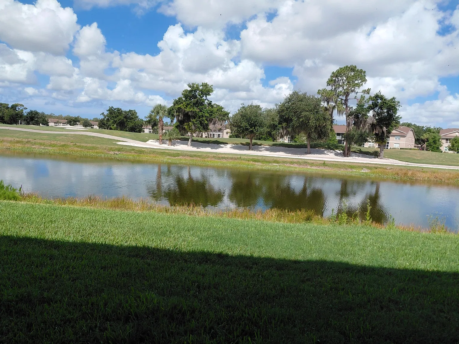2 bed, 1684 sqft, $5,500 — Photo 2