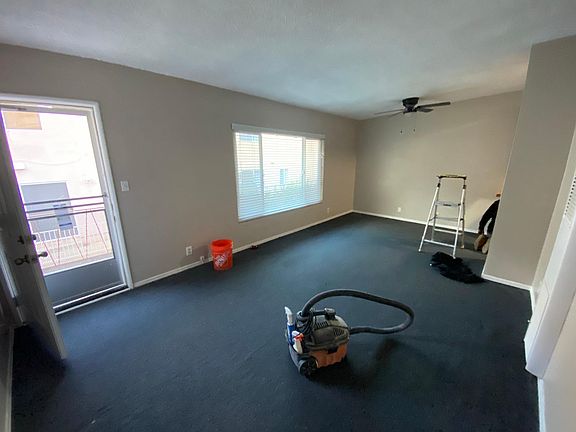 3rd image of 1657 Federal Ave APT 11