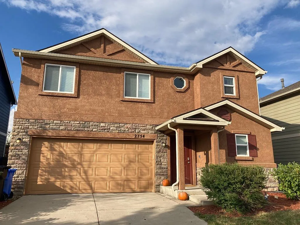 3 bed, 1972 sqft, $2,500 — Photo 4