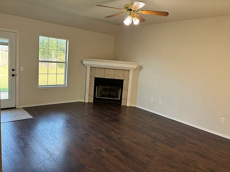 520 Sun Meadow Dr — Photo 9
