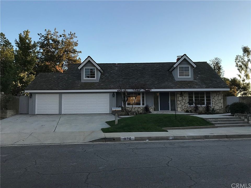 1st image of 15712 La Lindura Dr
