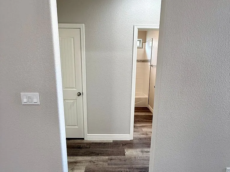 3368 N Apache St — Photo 17