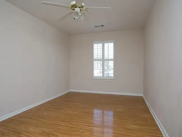 13011 Misty Glen Dr — Photo 23