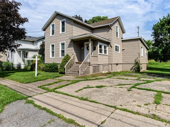 160 Erie St, Brockport, NY 14420